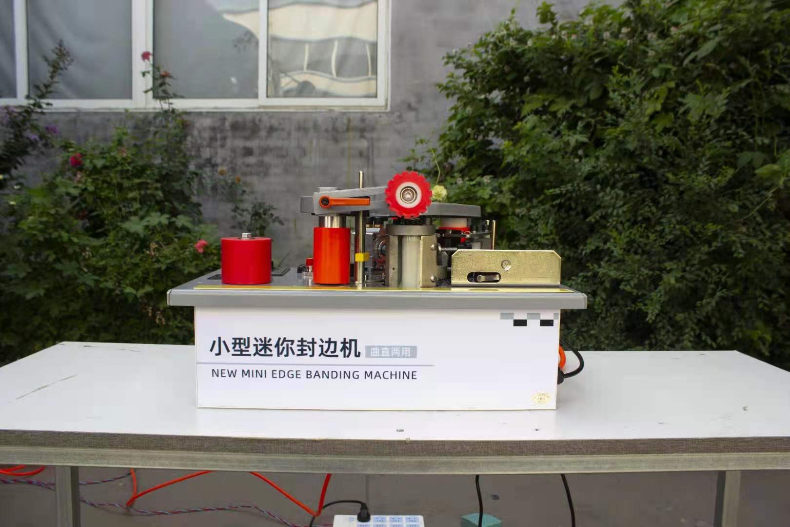 Mini Table Saw For Woodworking - La bordatrice portatile per la lavorazione